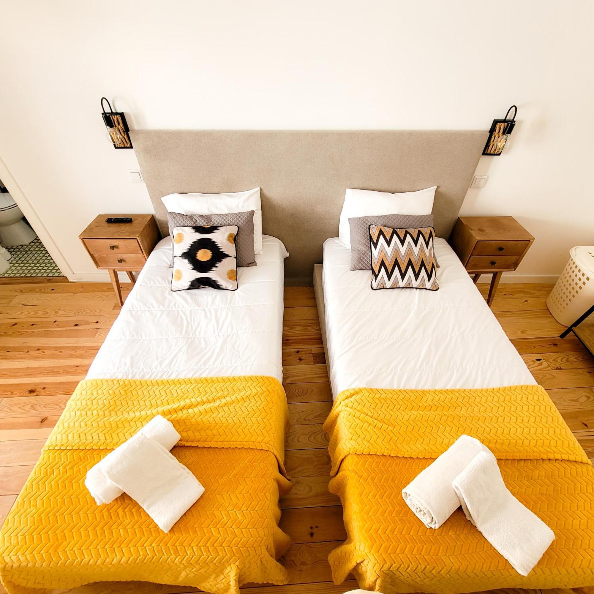 אברנטש Casas Da Ferraria By 4U Alojamento - Tonho Da Chica & Avo Marchao מראה חיצוני תמונה